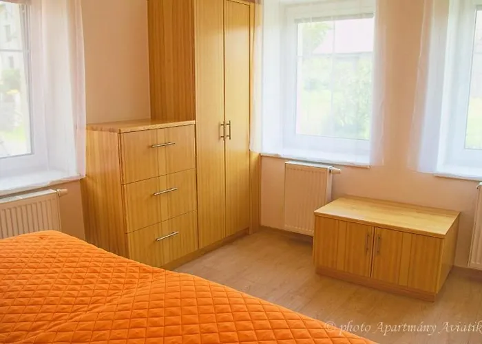 Aviatik Apartman *